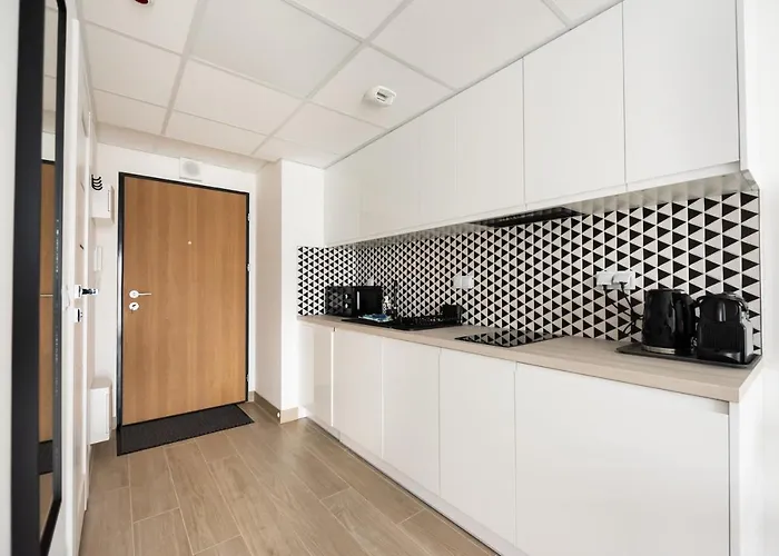 Apartment Praga Bliska Comfort By Bookinghost *