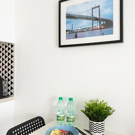 Praga Bliska Comfort By Bookinghost